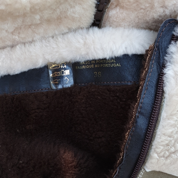 Grey Suede winter boots with real white fur - Picture 2 of 4